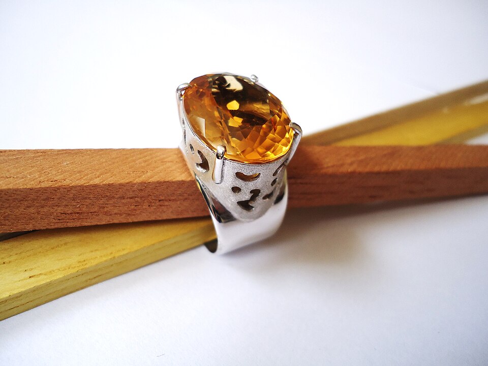 Sunlit Citrine Solitaire